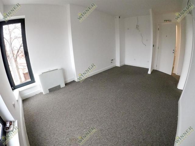 Izdavanje kancelarije Zemun 180m2 8. 0 ID#1372