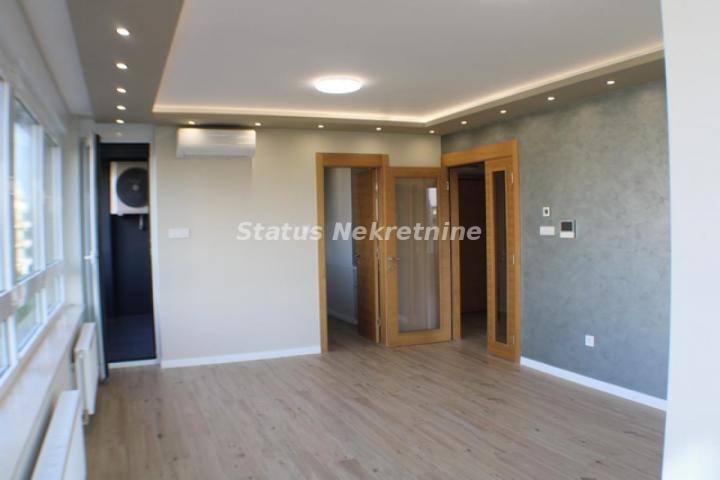SPENS-Extra lux kancelarijski prostor. 