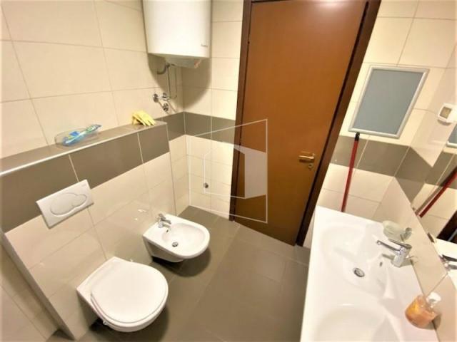 Poslovni prostor, 110m2, City kvart, Podgorica