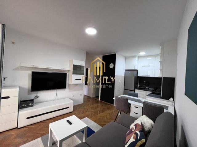 Jednoiposoban stan na Grbavici - 38m2