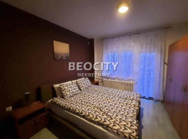 Novi Sad, Centar, Beogradski kej, 2. 0, 54m2, 550EUR