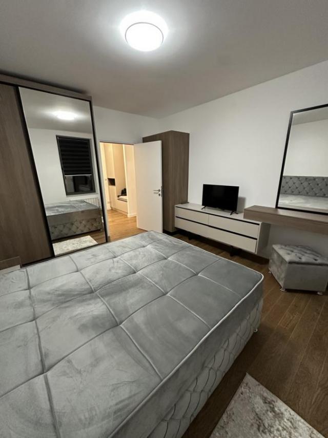 Luksuzan stan u zgradi Planet Residence