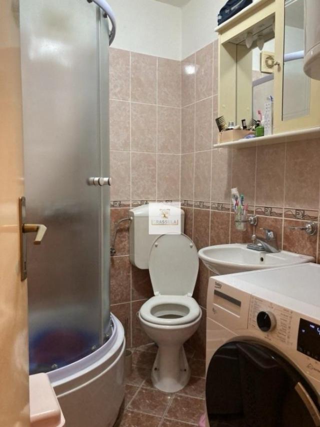 Herceg Novi centar - Savršen izbor za porodični život ili investiciju!