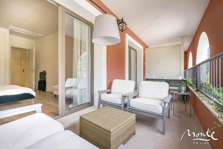 Prostran apartman sa jednom spavaćom sobom u elitnom kompleksu Centrale, Luštica Bay