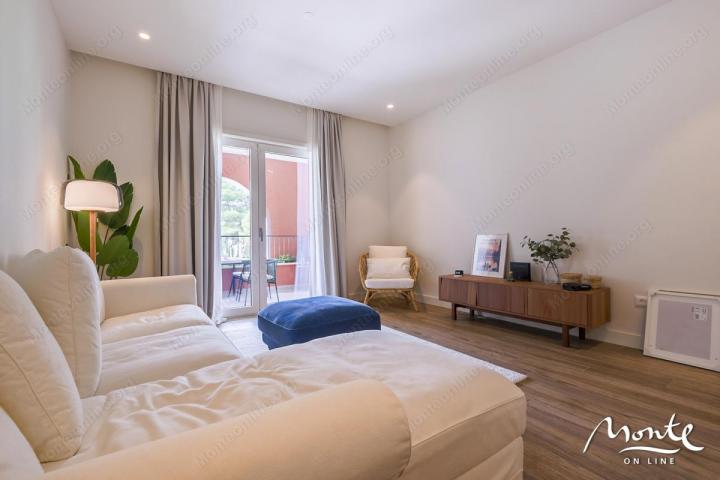 Prostran apartman sa jednom spavaćom sobom u elitnom kompleksu Centrale, Luštica Bay