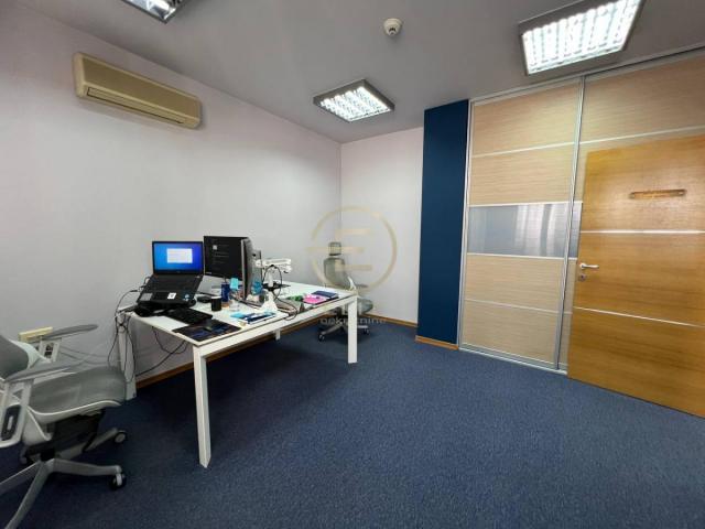 Reprezentativan poslovni prostor na atraktivnoj lokaciji