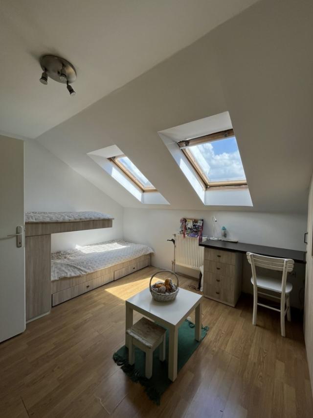 GRBAVICA, 111 m2, Četvorosoban-Duplex sa parkingom!