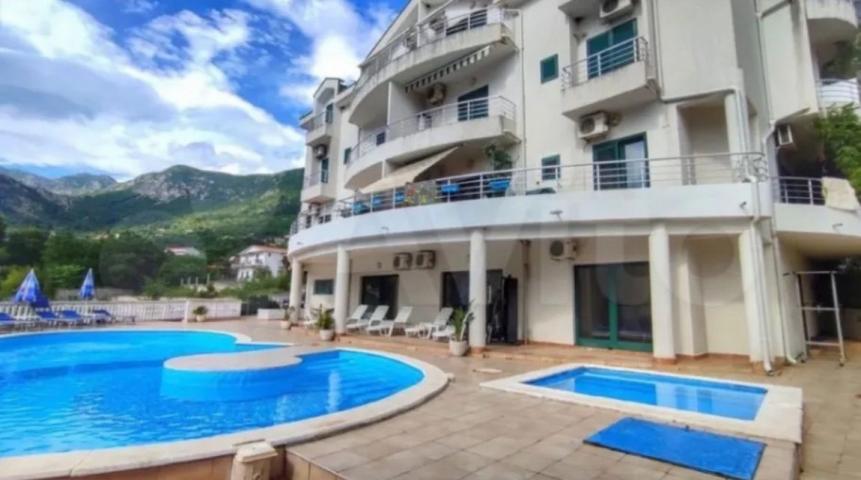 Prodaja, Poslovni prostor, 190m2 , RISAN