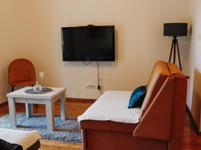 Prodaja, Stan, 65m2 , RISAN