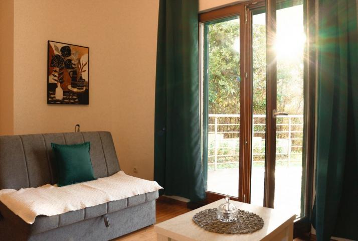 Prodaja, Stan, 65m2 , RISAN