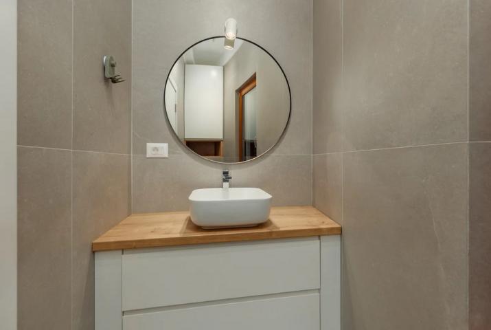 Prodaja, Stan, 139m2 , RISAN