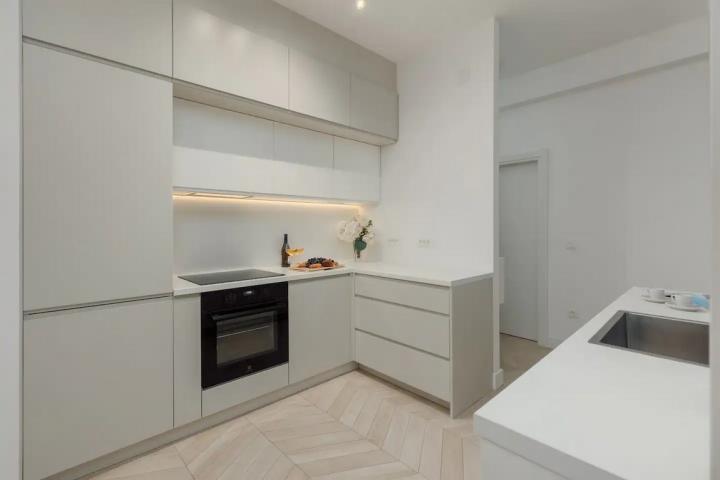 Prodaja, Stan, 139m2 , RISAN