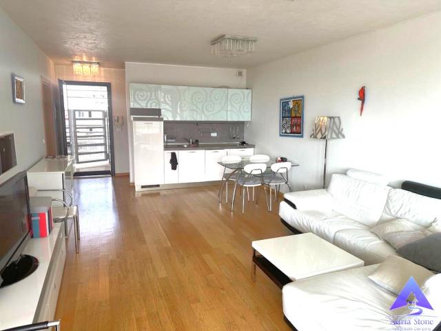 Prodaja, Stan, 85m2 , Rozino