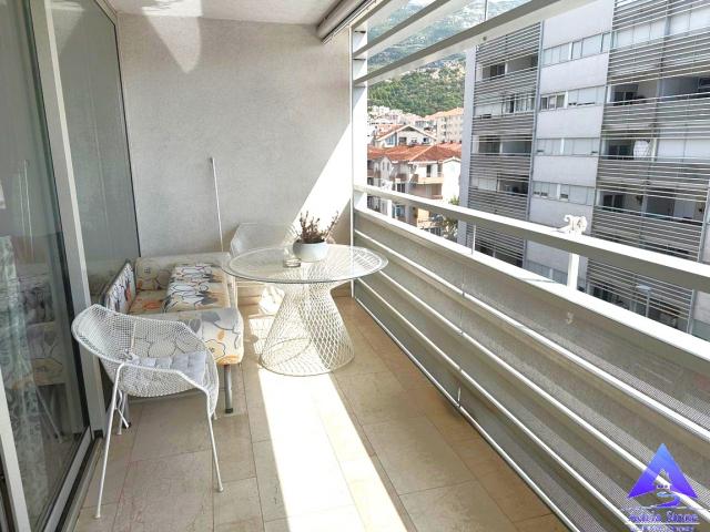Prodaja, Stan, 85m2 , Rozino