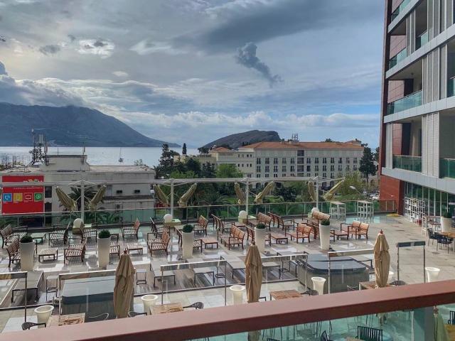 Prodaja, Poslovni prostor, 70m2 , Budva