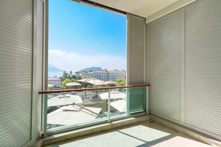 Prodaja, Poslovni prostor, 70m2 , Budva