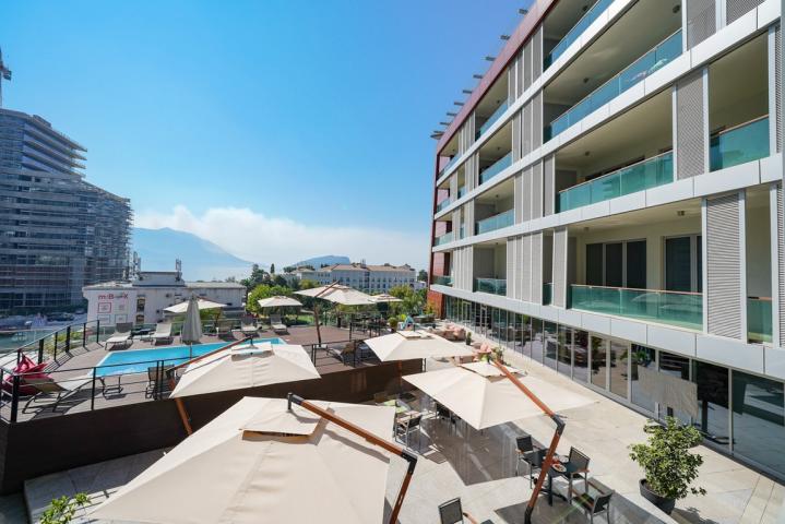 Prodaja, Poslovni prostor, 70m2 , Budva