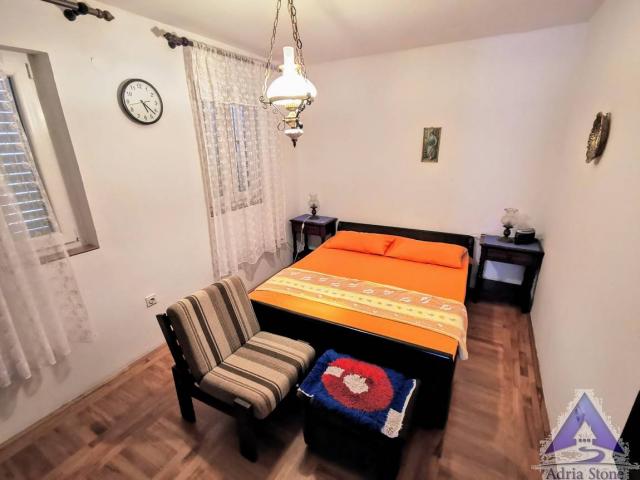 Prodaja, Kuća, 219m2 , Rozino