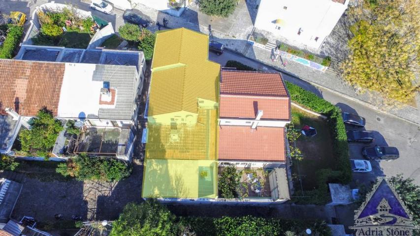 Prodaja, Kuća, 219m2 , Rozino