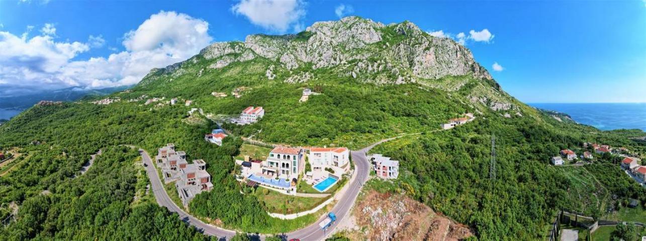 Prodaja, Plac, 8229m2 , Blizikuće