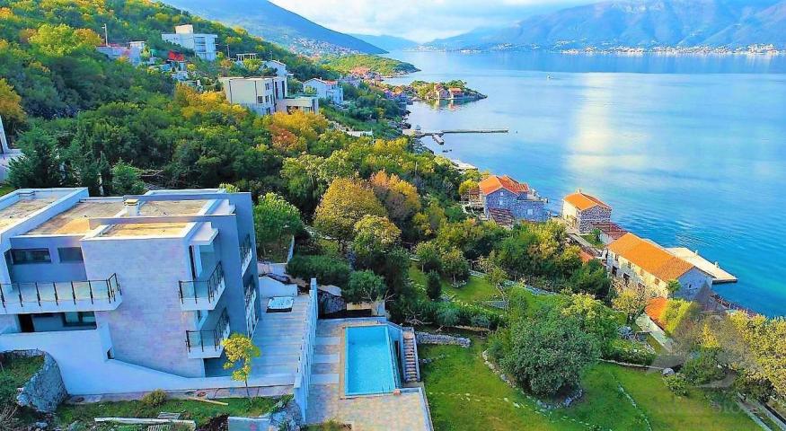 Prodaja, Kuća, 770m2 , Tivat