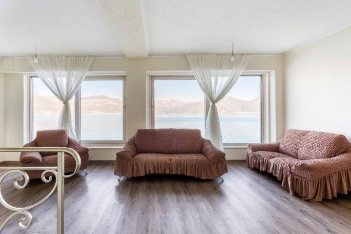 Prodaja, Kuća, 240m2 , KRAŠIĆI