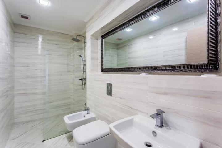 Prodaja, Kuća, 240m2 , KRAŠIĆI