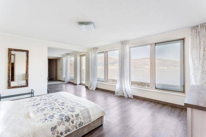 Prodaja, Kuća, 240m2 , KRAŠIĆI
