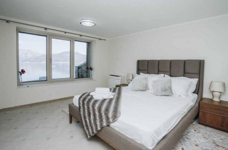 Prodaja, Kuća, 300m2 , KRAŠIĆI