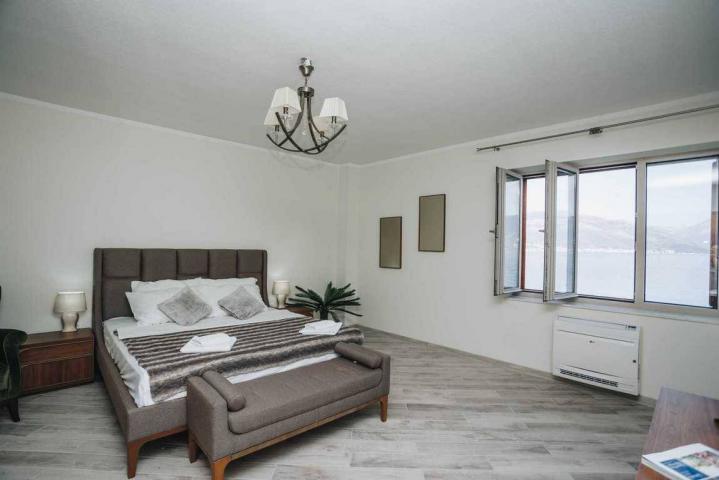 Prodaja, Kuća, 300m2 , KRAŠIĆI