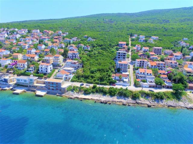 Prodaja, Kuća, 300m2 , KRAŠIĆI