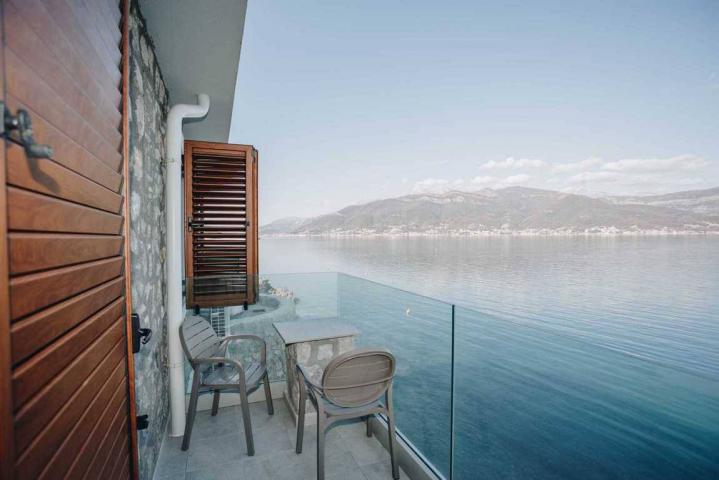 Prodaja, Kuća, 300m2 , KRAŠIĆI