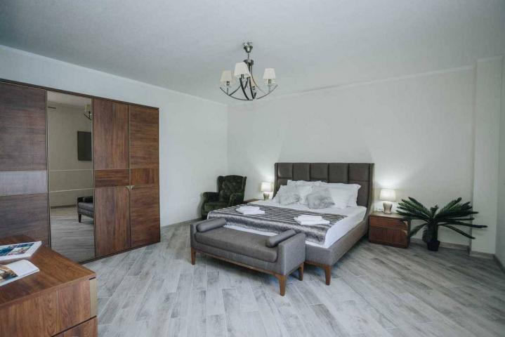 Prodaja, Kuća, 300m2 , KRAŠIĆI