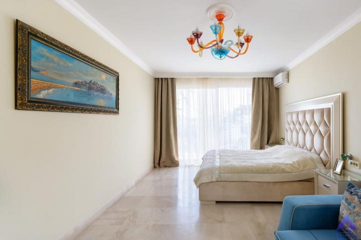 For sale, penthouse sea view, center Budva