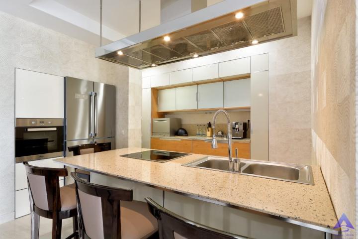 For sale, penthouse sea view, center Budva