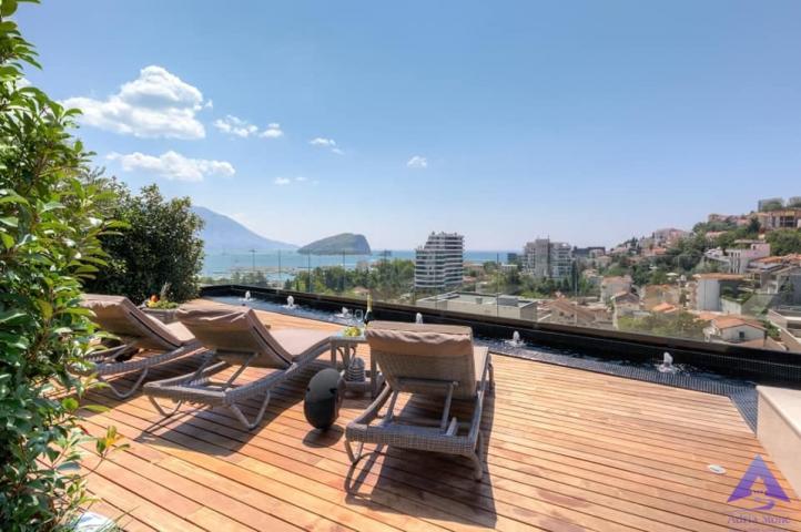 For sale, penthouse sea view, center Budva