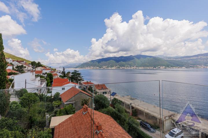 Prodaja, Kuća, 200m2 , KRAŠIĆI