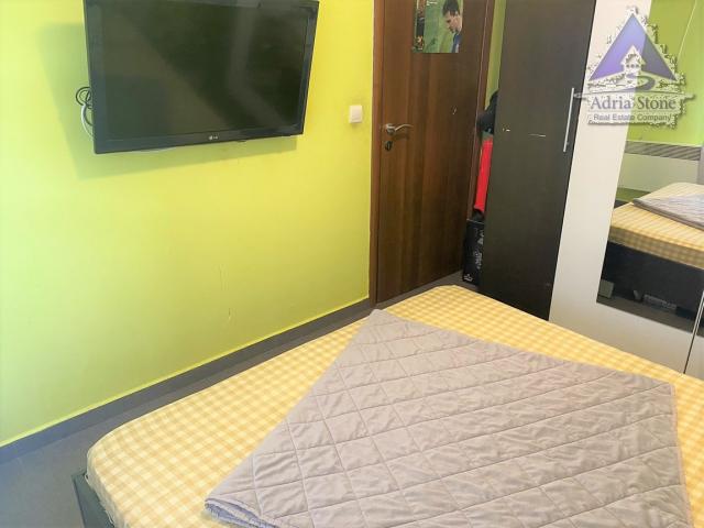 Prodaja, Stan, 80m2 , KAVAC