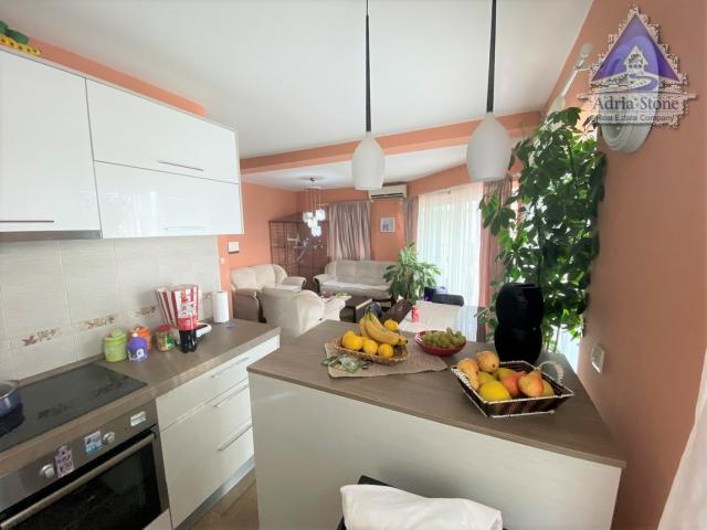 Prodaja, Stan, 80m2 , KAVAC