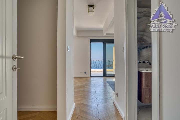 Prodaja, Kuća, 450m2 , TUDOROVICI