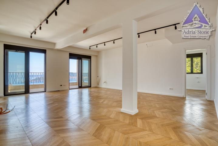 Prodaja, Kuća, 450m2 , TUDOROVICI
