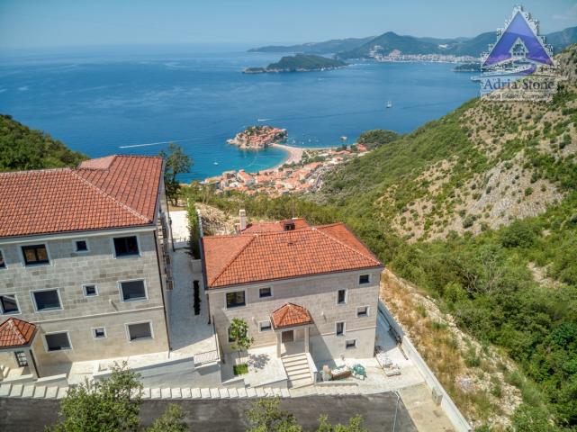 Prodaja, Kuća, 450m2 , TUDOROVICI