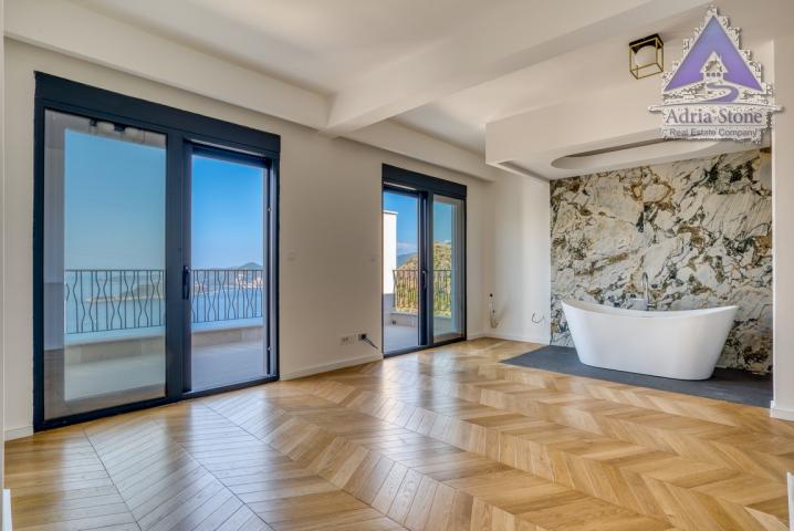 Prodaja, Kuća, 450m2 , TUDOROVICI