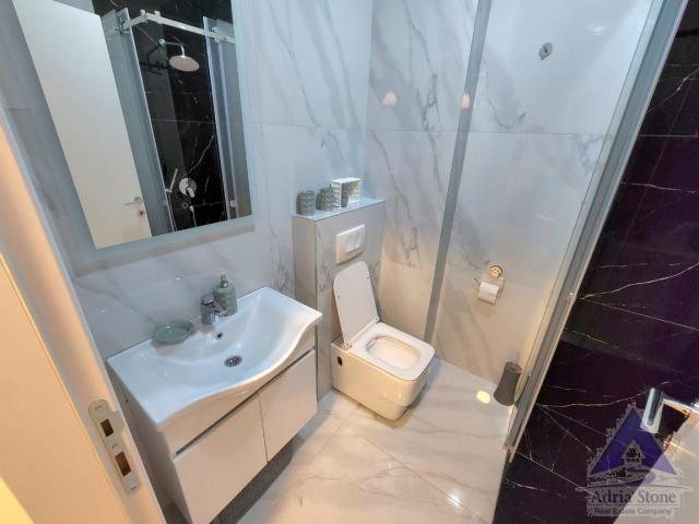 Izdavanje, Stan, 40m2 , Budva