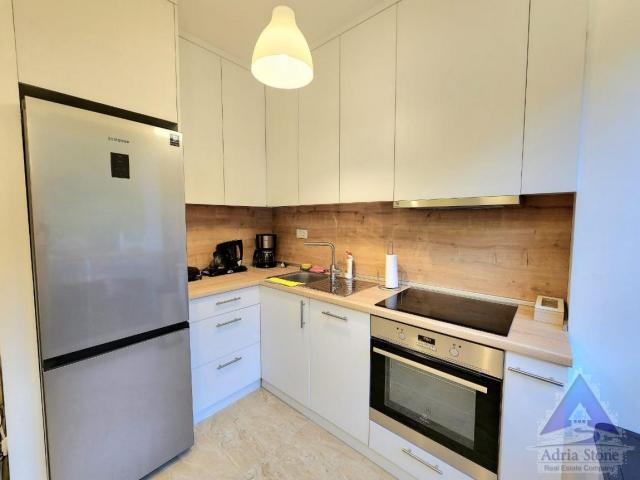 Izdavanje, Stan, 40m2 , Budva