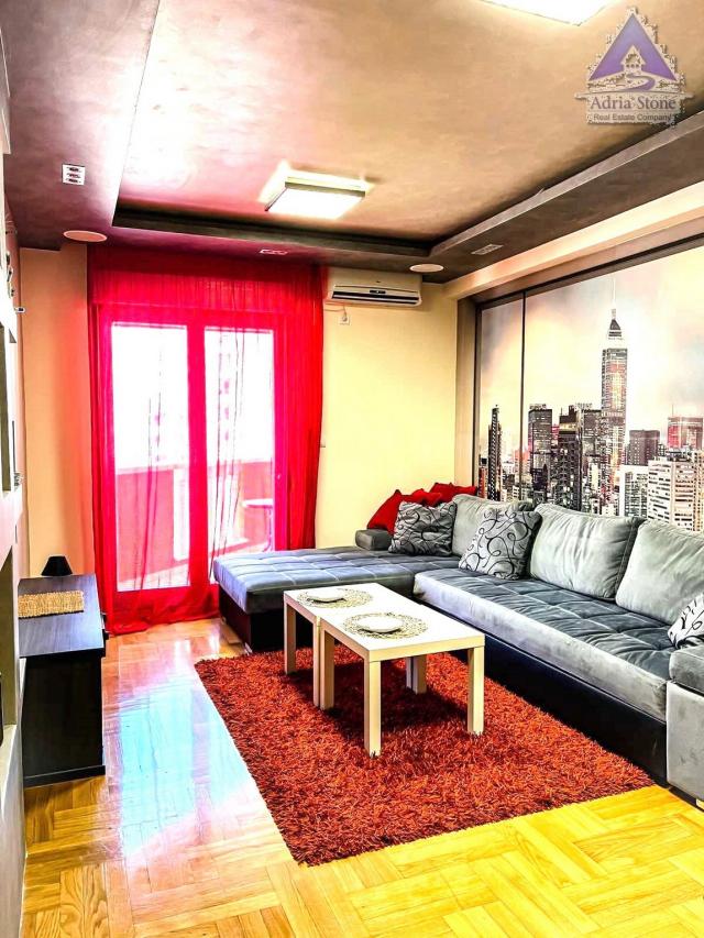 Izdavanje, Stan, 50m2 , Rozino