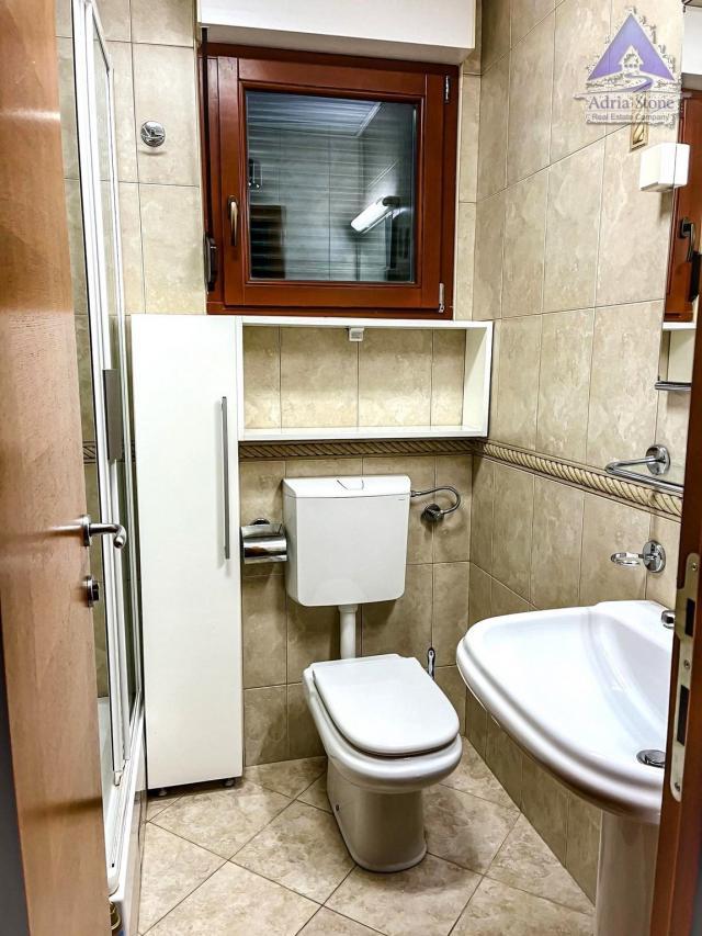 Izdavanje, Stan, 50m2 , Rozino