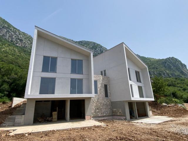 Prodaja, Kuća, 231m2 , TUDOROVICI