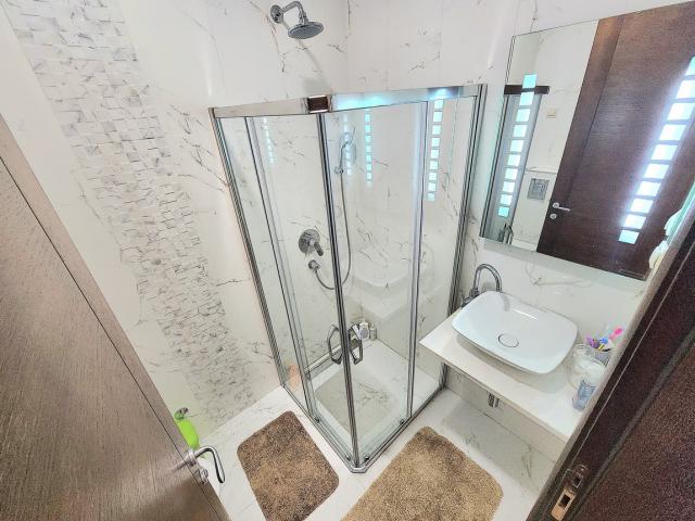 Izdavanje, Stan, 53m2 , Budva