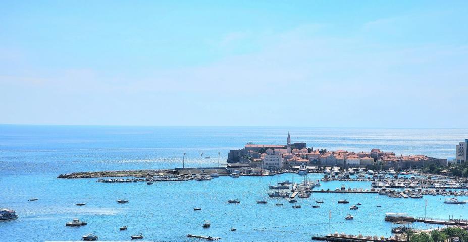 Prodaja, Stan, 104m2 , Budva